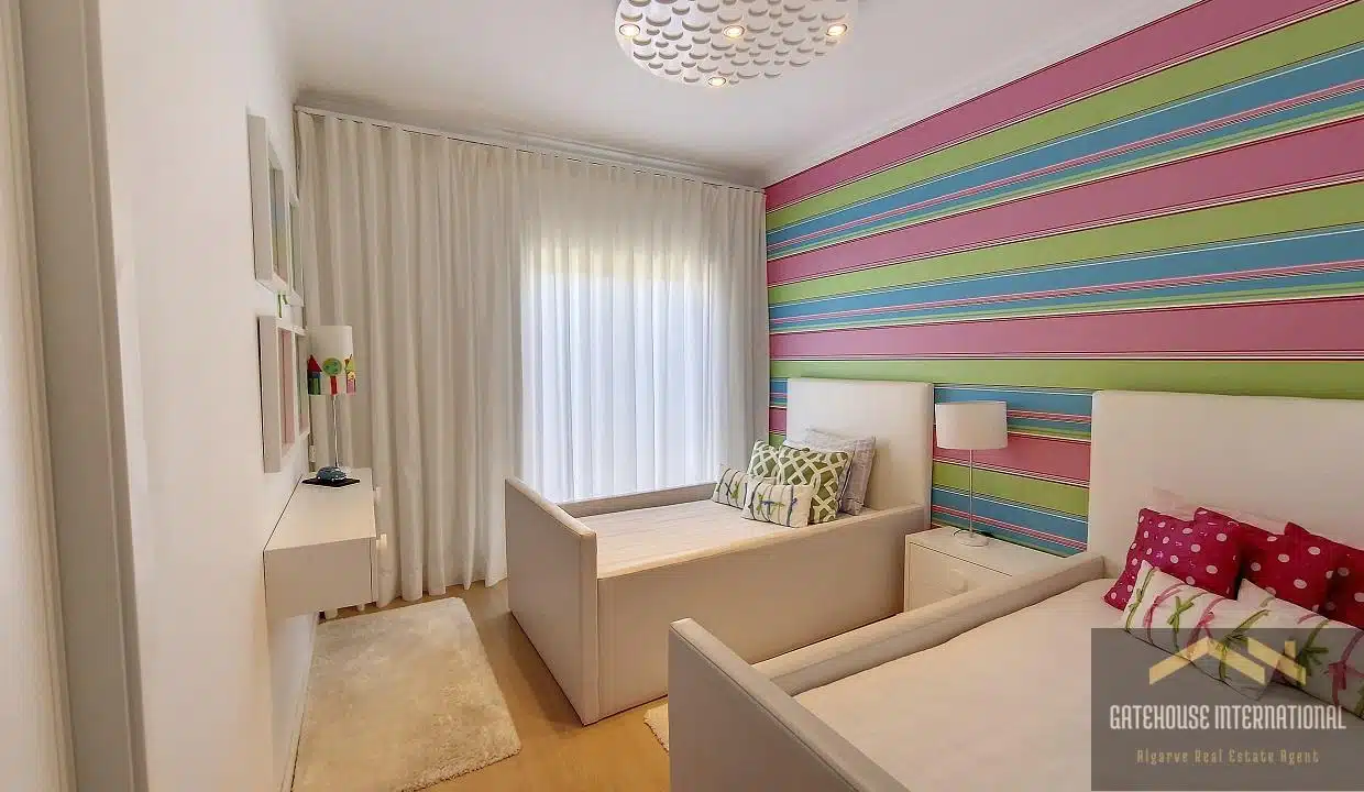 2 Bed Apartment In A Condominium In Vilamoura Algarve 87