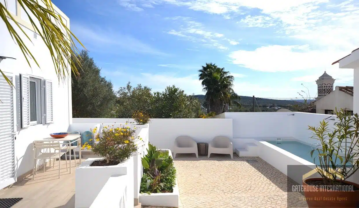 2 Bed Traditional Villa Plus Annexe Plunge Pool In Central Algarve 22