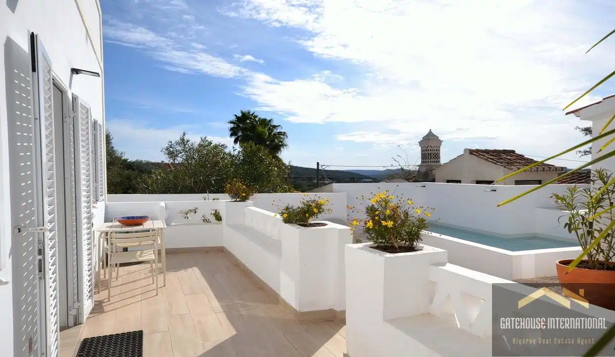 2 Bed Traditional Villa Plus Annexe Plunge Pool In Central Algarve 3