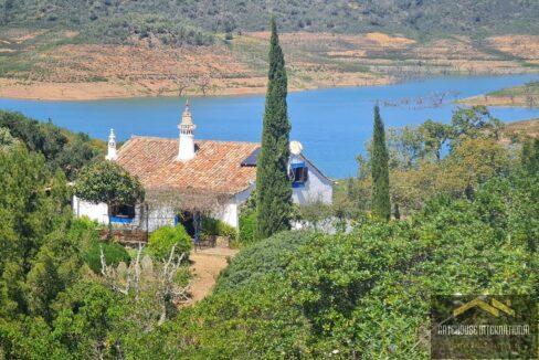 3 Bed Farmhouse 5 Hectares In Ourique Alentejo