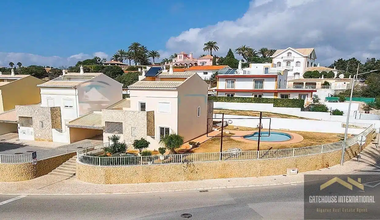 3 Bed With Pool Villa Close To Praia da Luz Beach Algarve45 transformed
