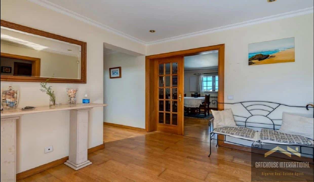 4 Bed Villa For Sale In Albufeira Algarve0