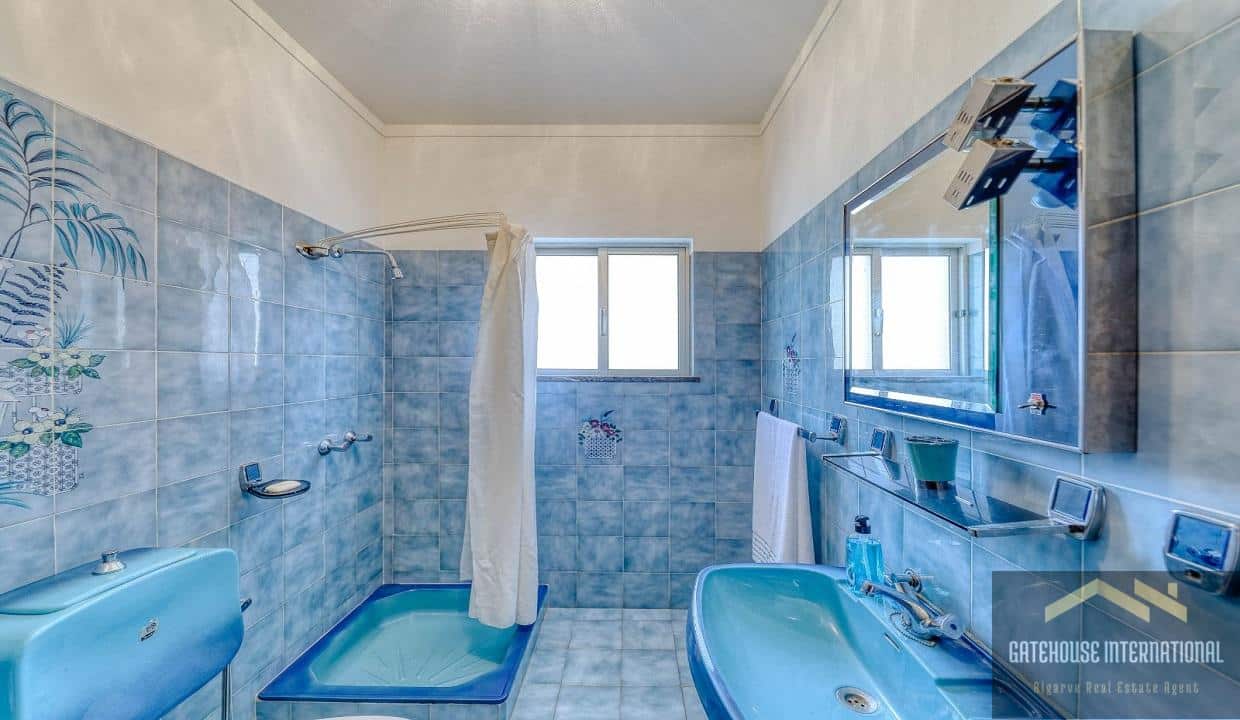 4 Bed Villa For Sale In Loule Algarve12