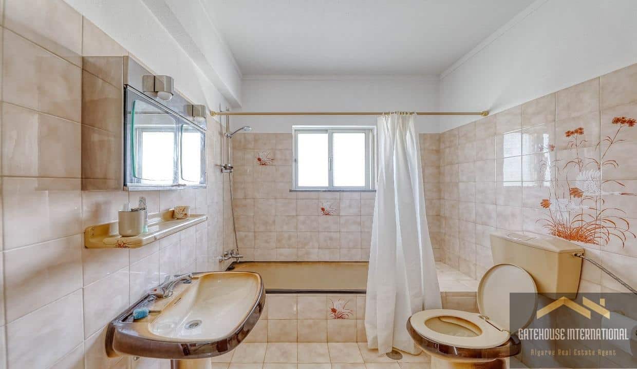 4 Bed Villa For Sale In Loule Algarve45