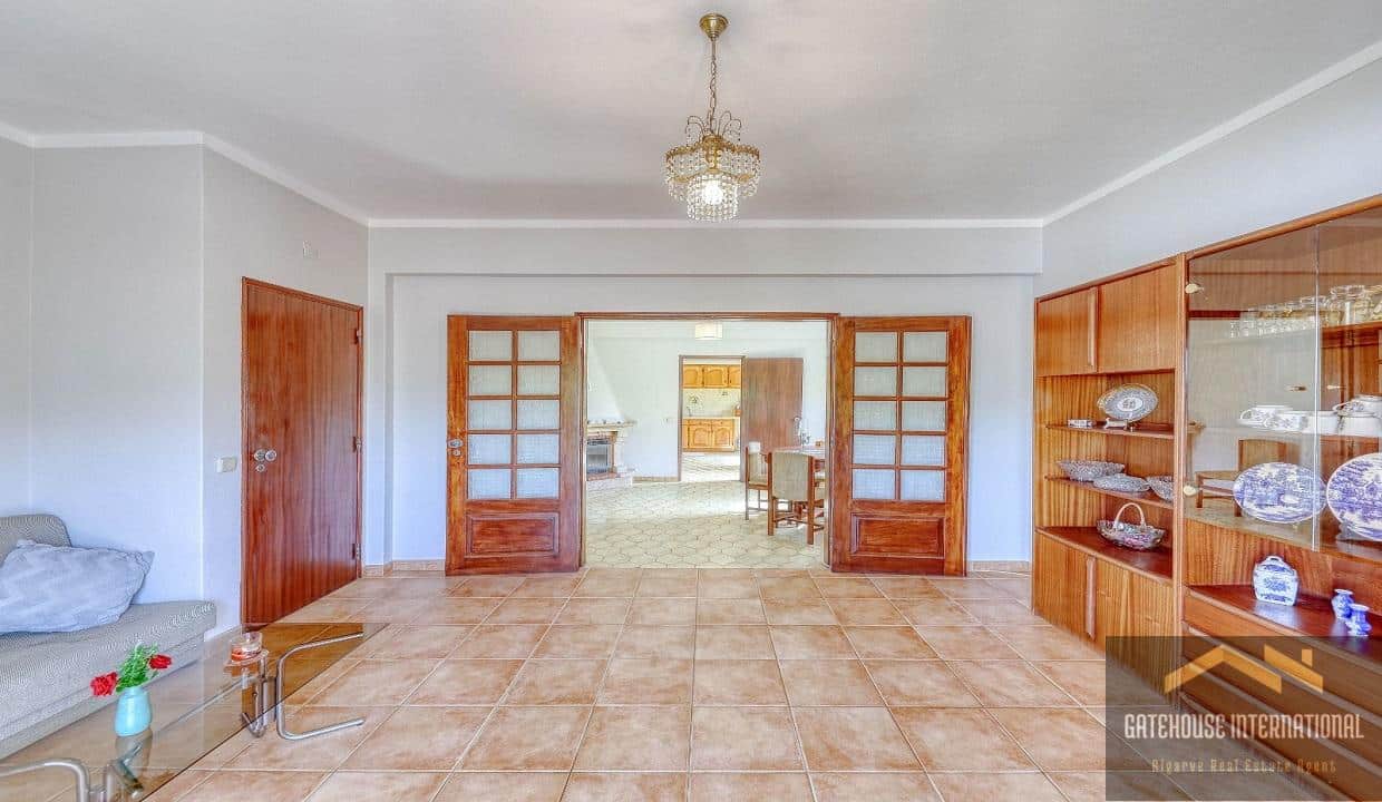 4 Bed Villa For Sale In Loule Algarve76