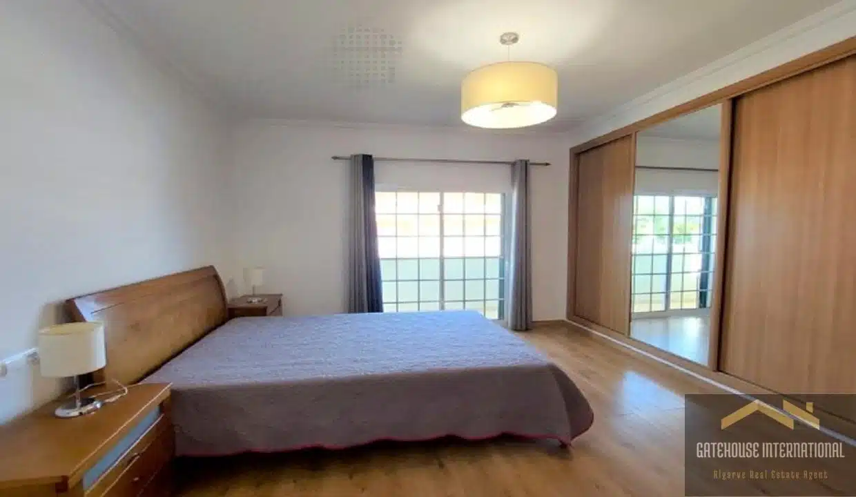 4 Bed Villa With 6 Car Garage In Albufeira Algarve For Sale 0 transformed