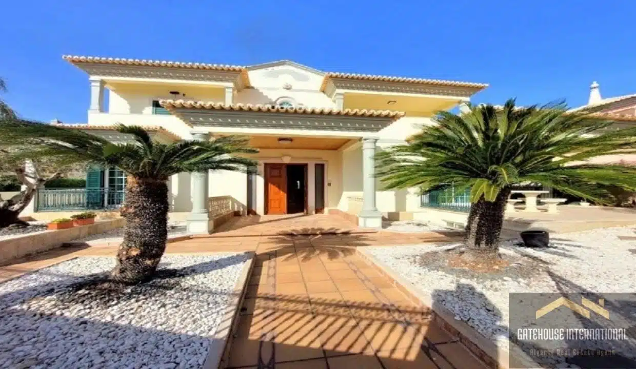 4 Bed Villa With 6 Car Garage In Albufeira Algarve For Sale 12 transformed