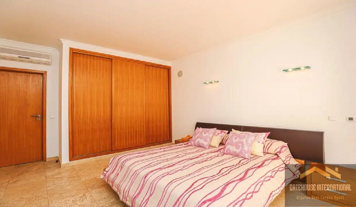 5 Bed Villa For Sale In Praia da Luz With Sea Views34