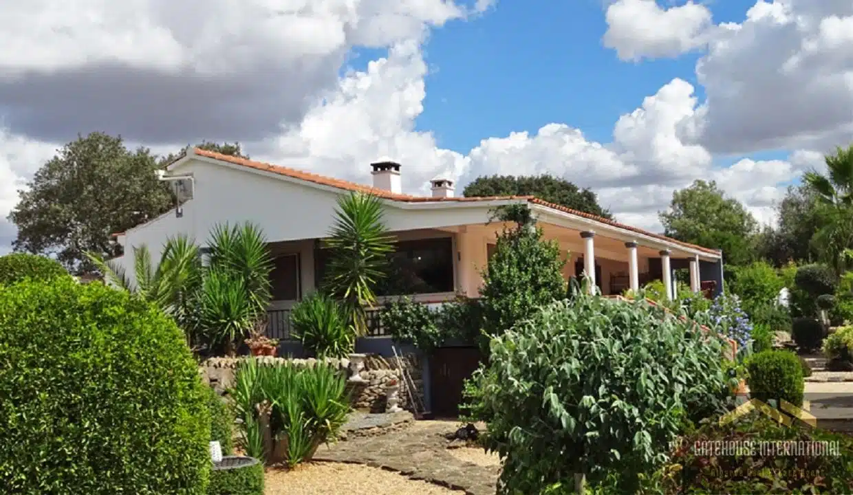 Alentejo Portugal Farmhouse With Equestrian Facilities For Sale 3