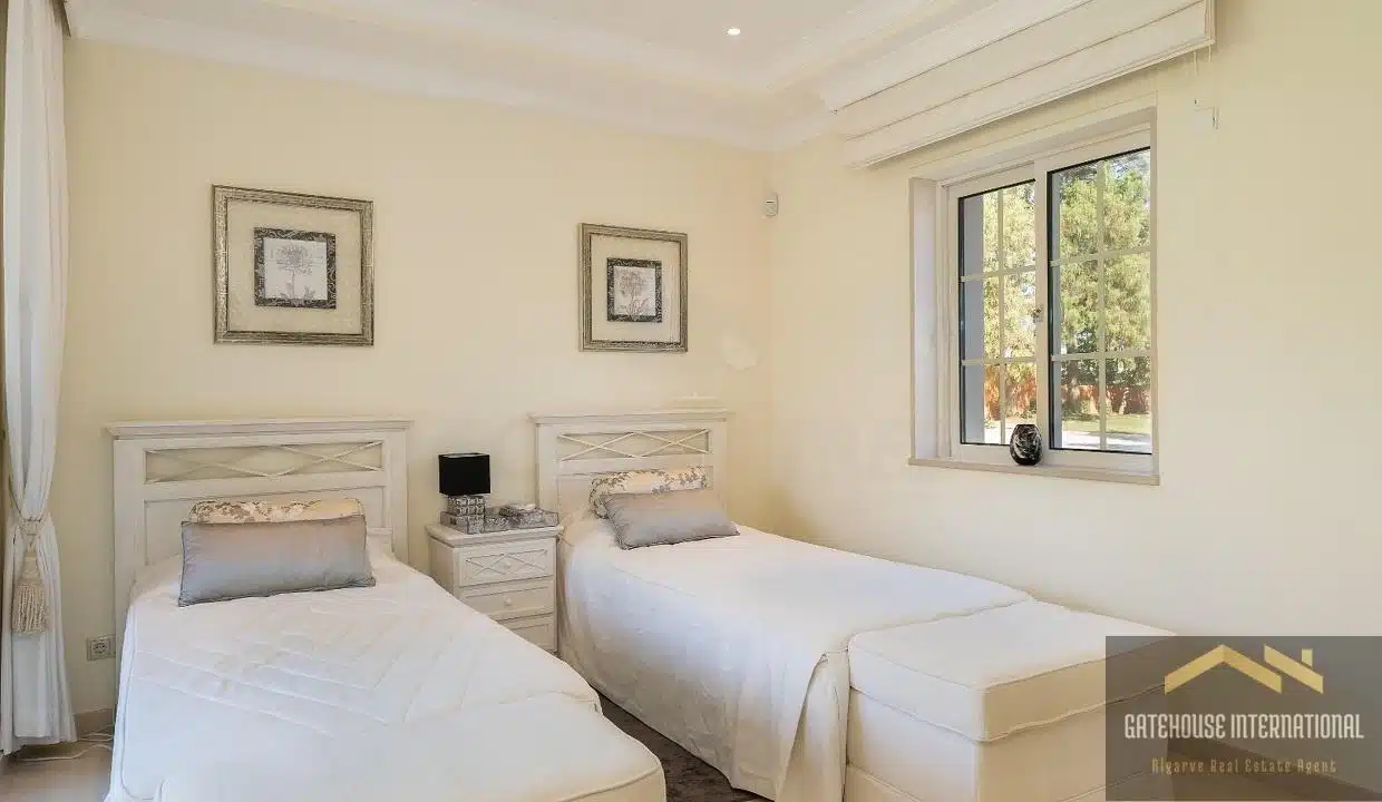 East Algarve Luxury Villa For Sale09 transformed