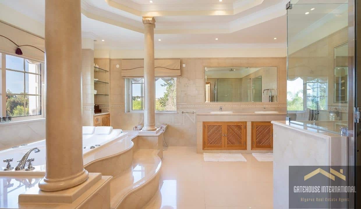 East Algarve Luxury Villa For Sale43 transformed