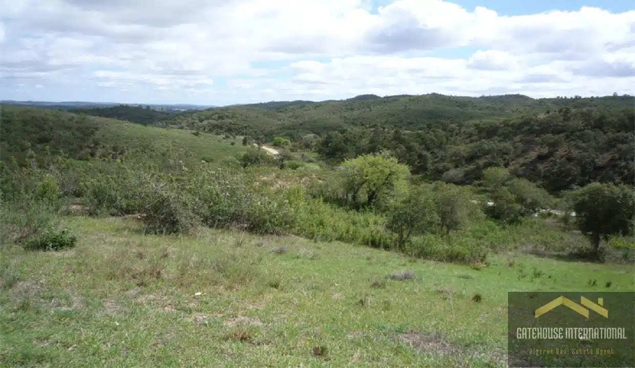 Property Ruin 78 Hectares Of Land In Central Algarve 2