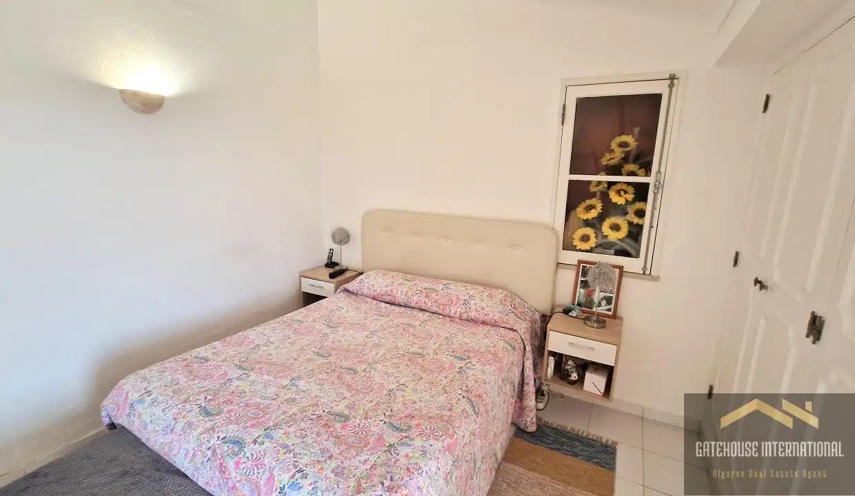 2 Bed Duplex Apartment In Albufeira Algarve 0