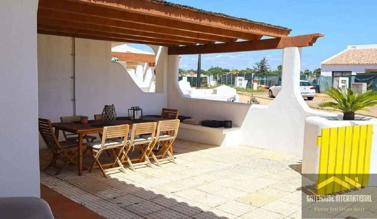 2 Bed Golf Property In Vilamoura Algarve For Sale 3