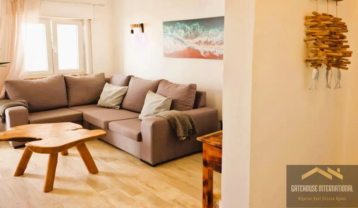 3 Bed Apartment In Burgau Centre In West Algarve 4
