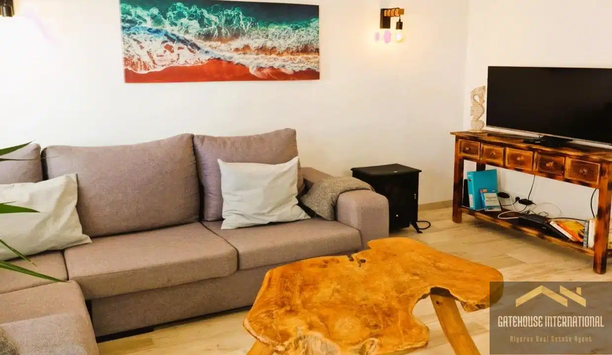 3 Bed Apartment In Burgau Centre In West Algarve 6