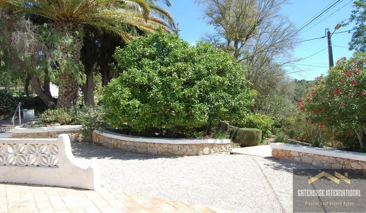 3 Bed Villa In A Private Location In Carvoeiro Algarve 2