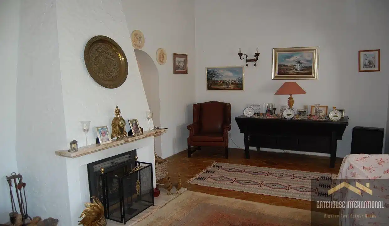3 Bed Villa In A Private Location In Carvoeiro Algarve 6
