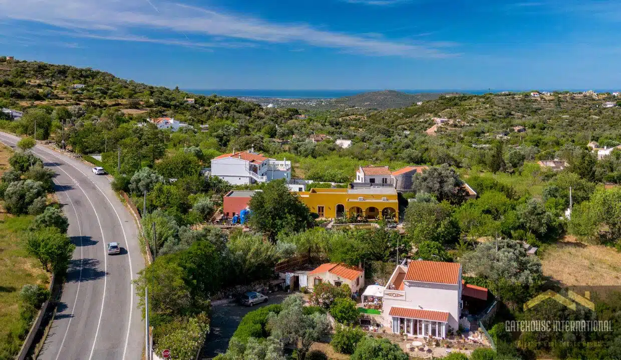 3 Bed Villa With An Annexe In Loule Algarve For Sale 2