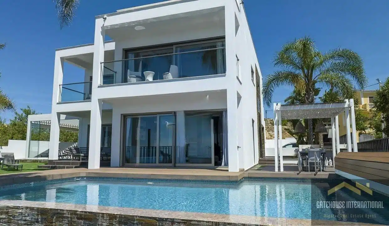 4 Bed Modern Villa In Loule Algarve With Sea Views1
