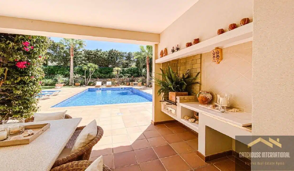 4 Bed Villa For Sale In Luz West Algarve09