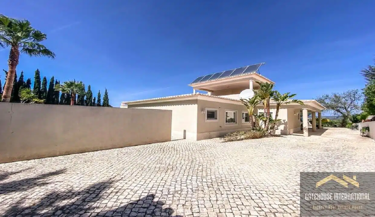 4 Bed Villa For Sale In Luz West Algarve222