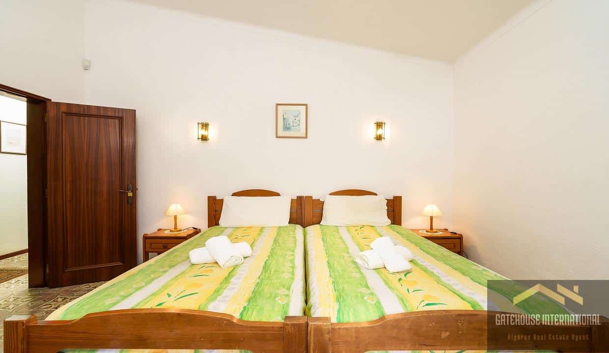 4 Bed Villa For Sale In Nossa Senhora da Rocha Porches Algarve 09