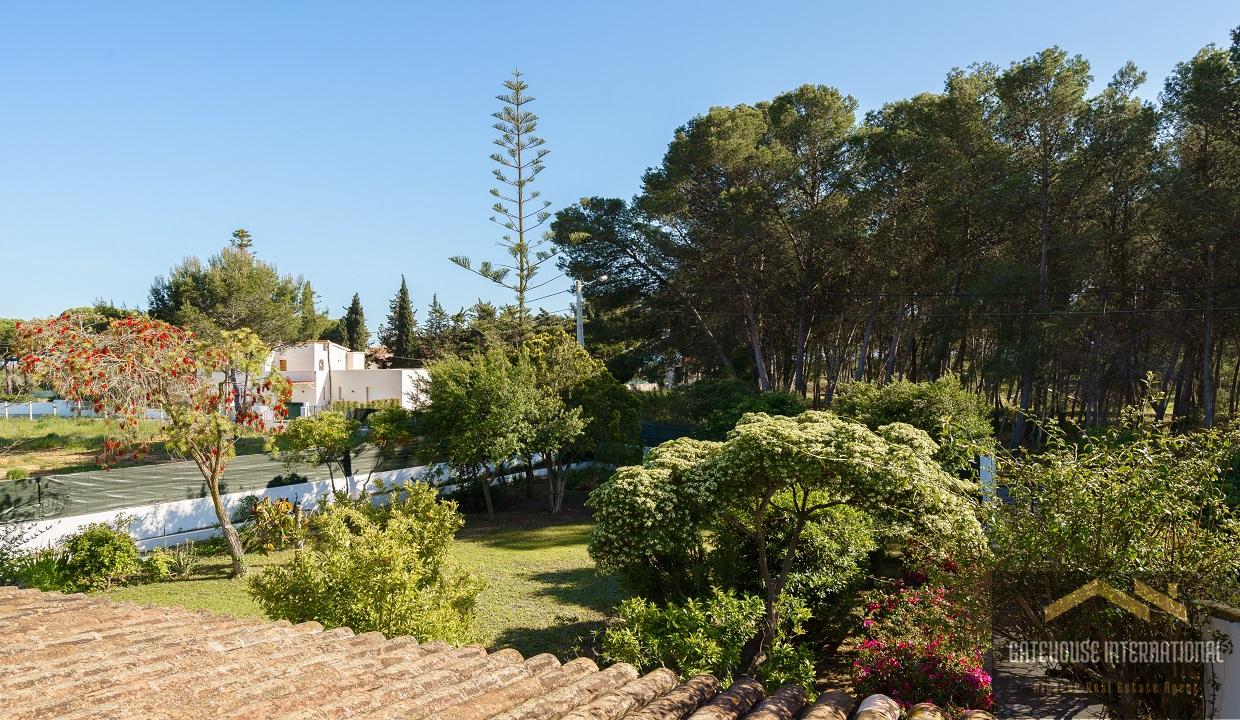 4 Bed Villa For Sale In Nossa Senhora da Rocha Porches Algarve 54