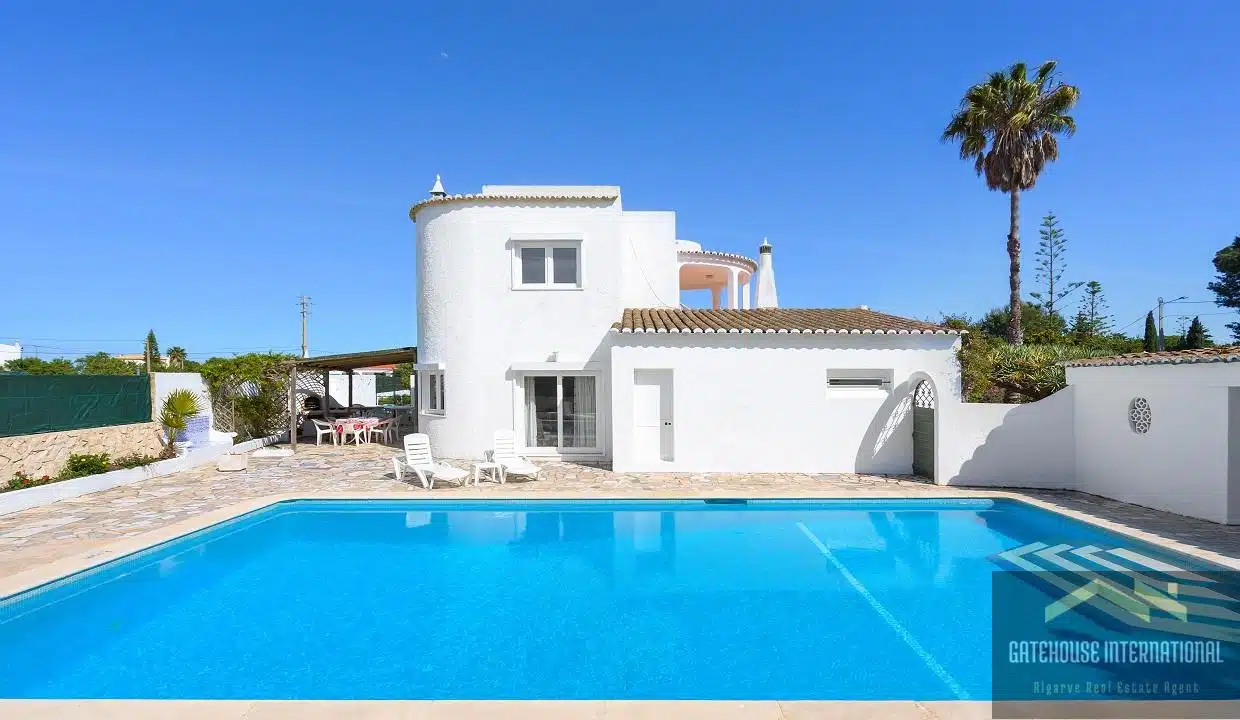 4 Bed Villa For Sale In Nossa Senhora da Rocha Porches Algarve 65