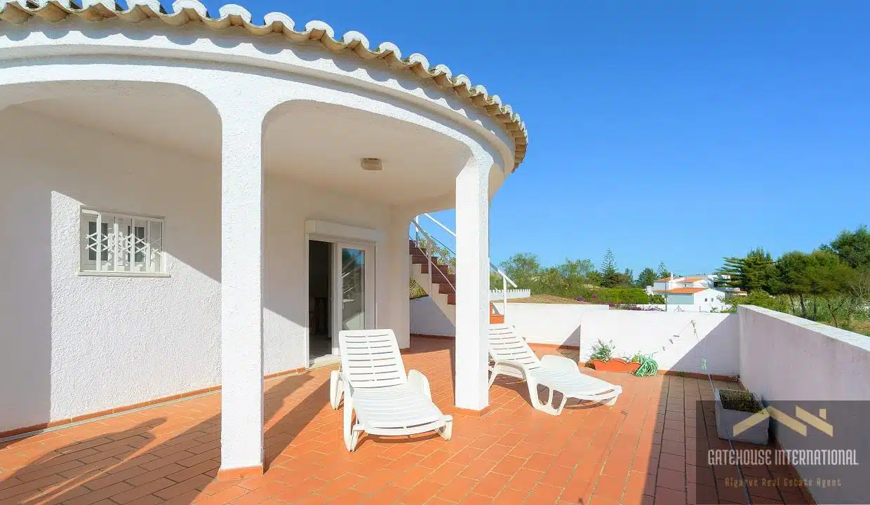4 Bed Villa For Sale In Nossa Senhora da Rocha Porches Algarve 76