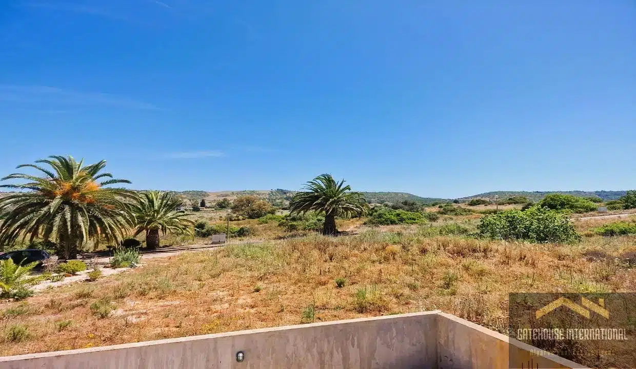 6 Bed Villa For Sale In Burgau Algarve 2