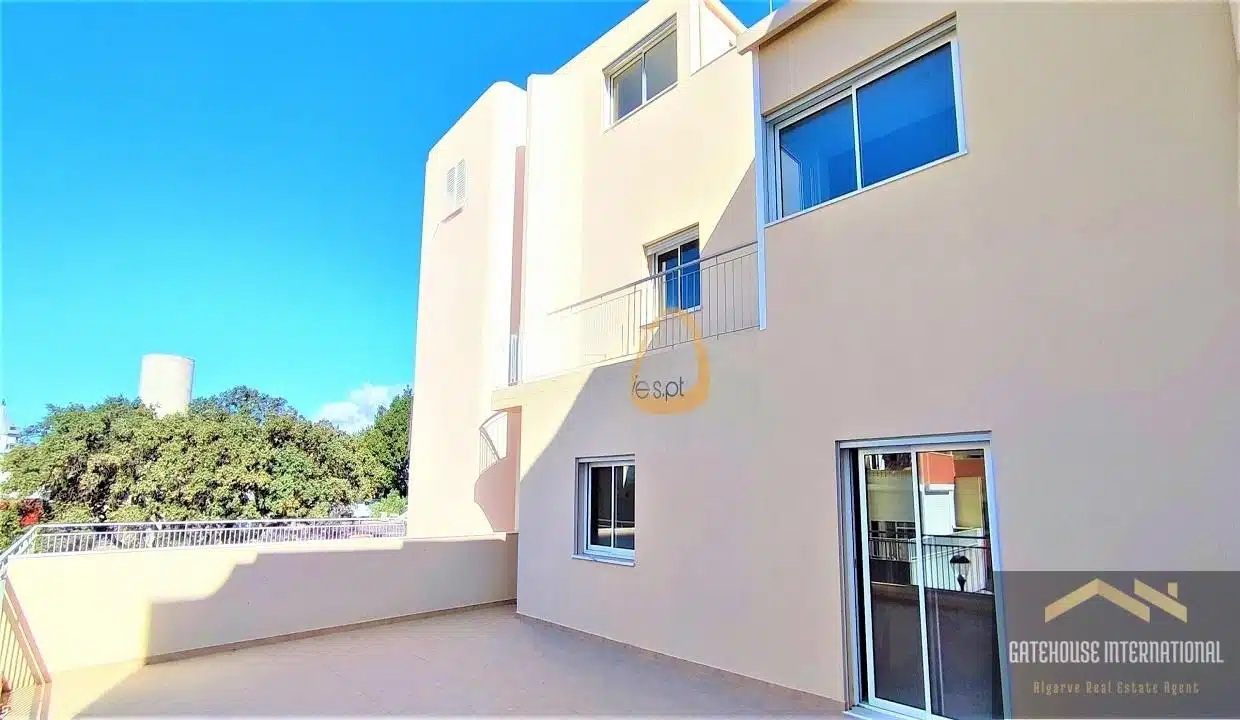 Investment Property With 6 Apartments 5 Shops In Vilamoura transformed