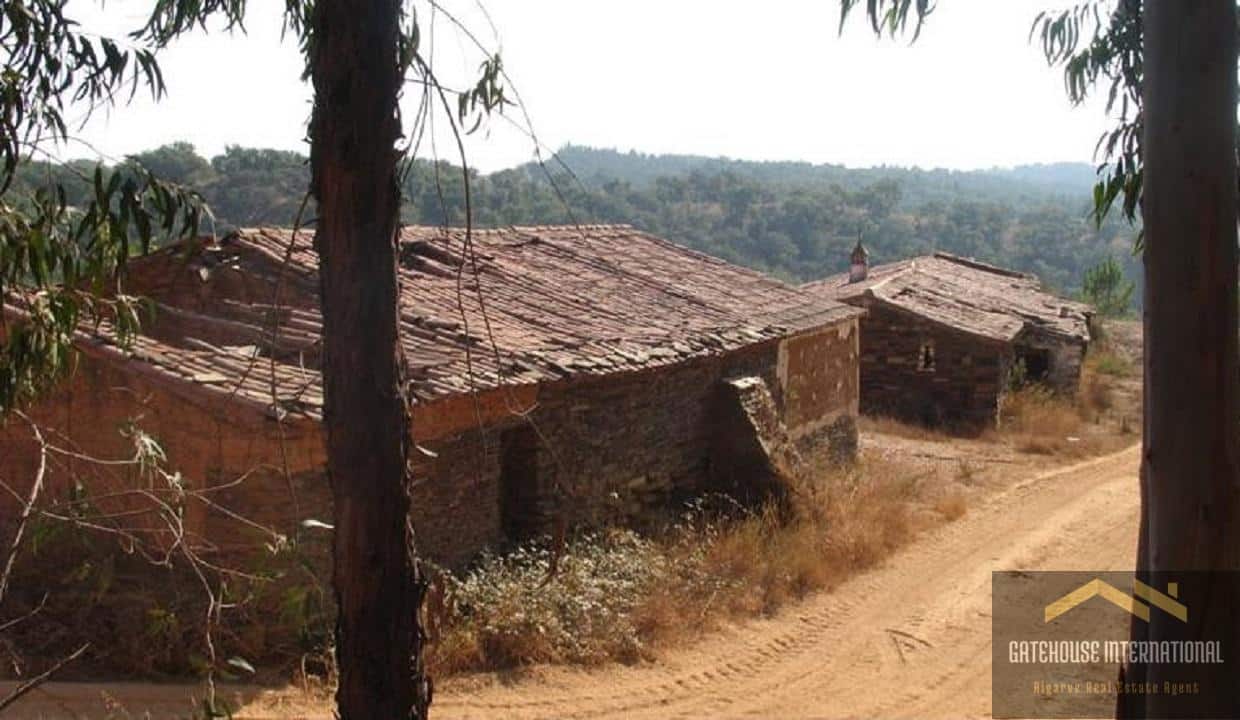 Land & Ruins For 12 Cottages In Odemira Alentejo 3