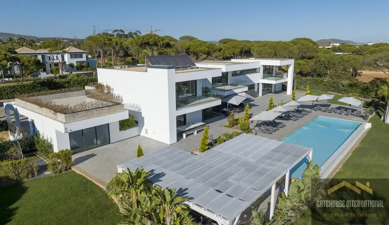 Luxury 8 Bedroom Modern Villa In Vilamoura Algarve09