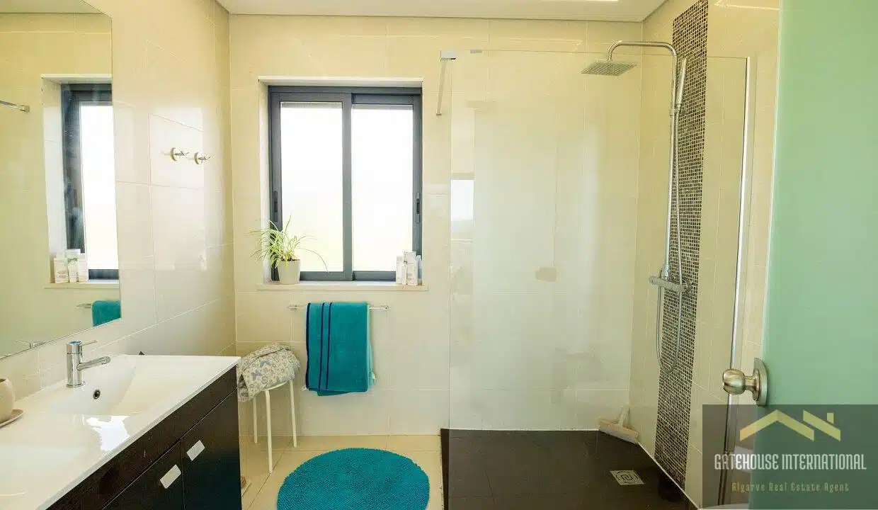 Modern 4 Bed Villa In Almancil Algarve For Sale 0