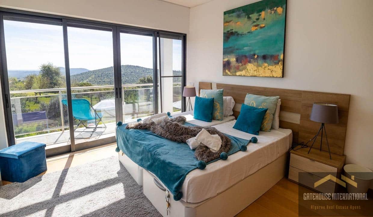 Modern 4 Bed Villa In Almancil Algarve For Sale 09