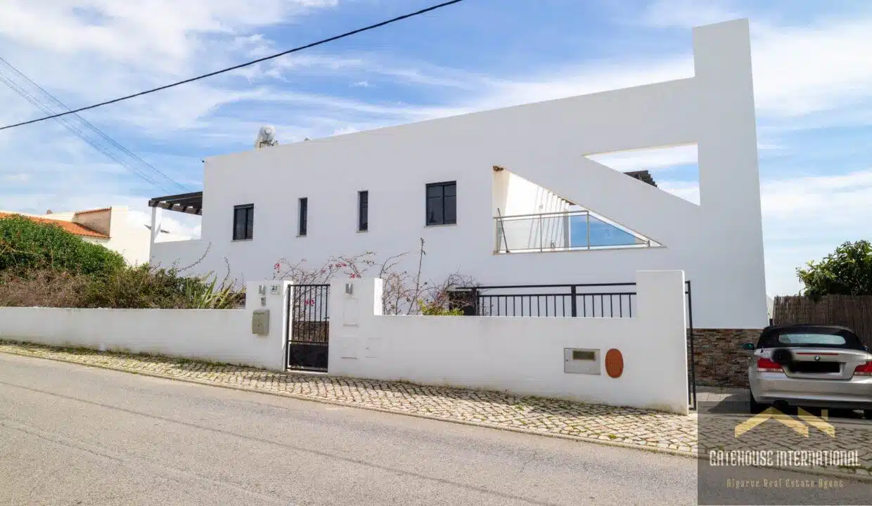Modern 4 Bed Villa In Almancil Algarve For Sale 22
