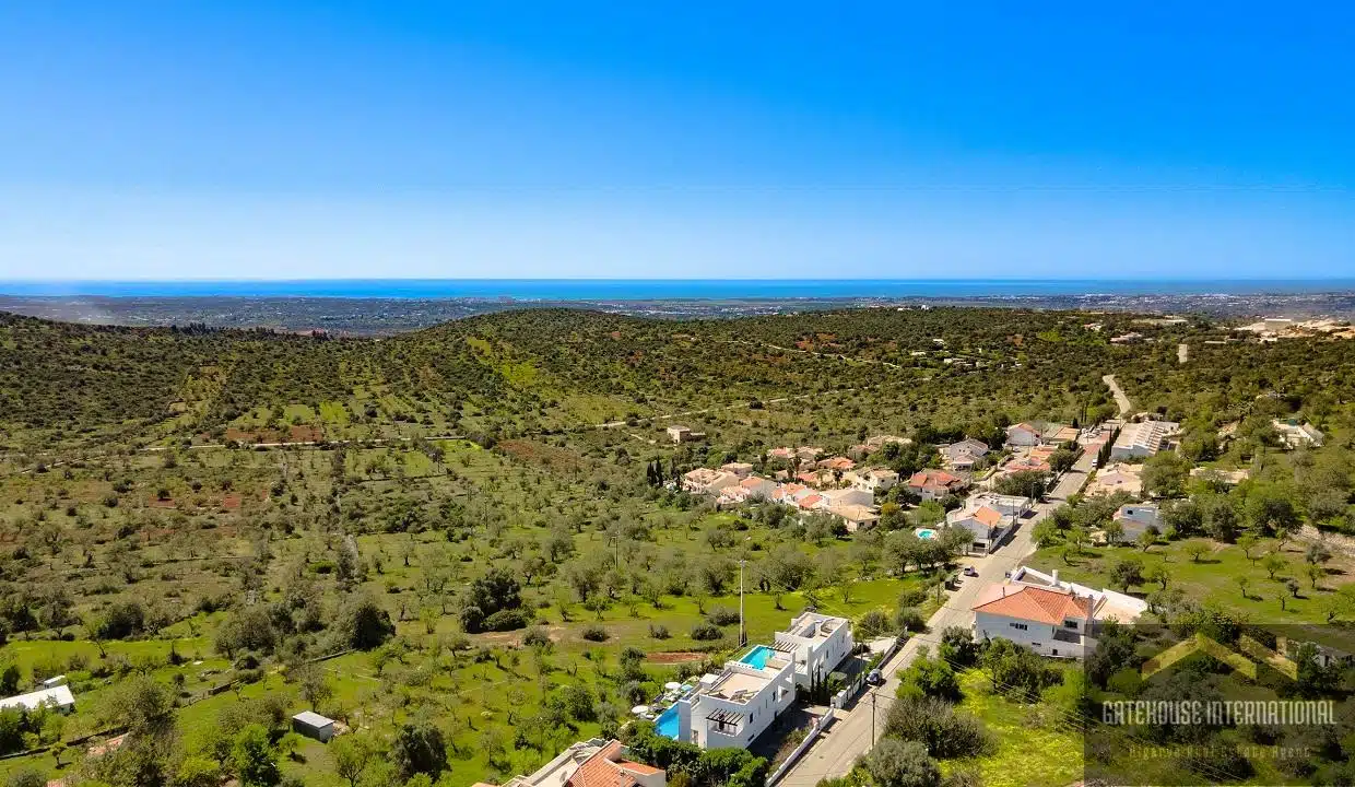 Modern 4 Bed Villa In Almancil Algarve For Sale 55