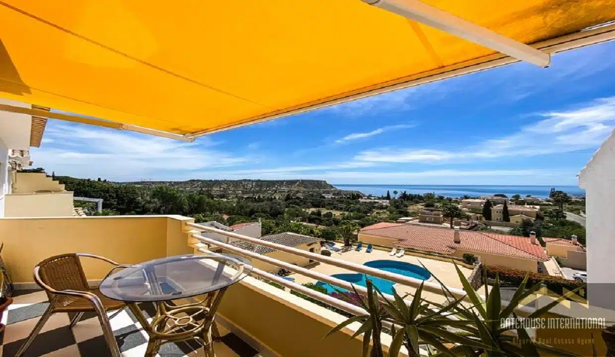 Sea View 2 Bed Duplex Apartment In Praia da Luz Algarve 1