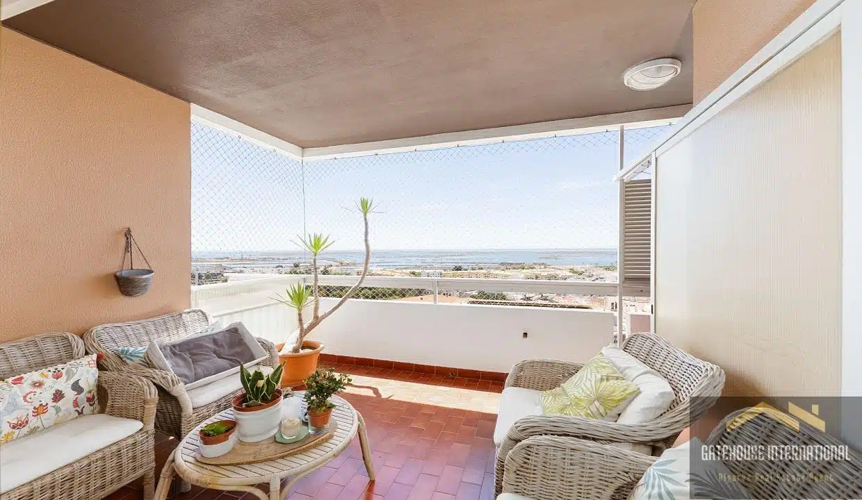 Sea View Apartment In Faro Algarve With 4 Bedrooms 32