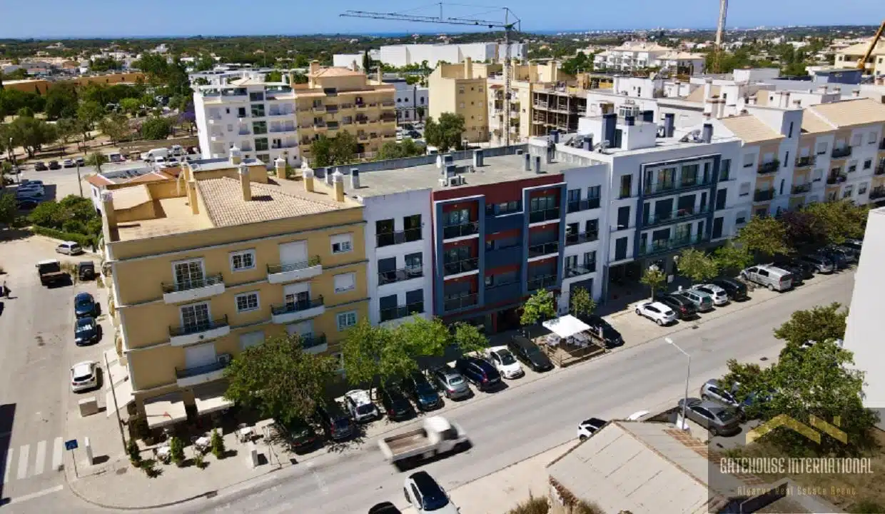 Top Floor 3 Bed Apartment In Almancil Algarve For Sale