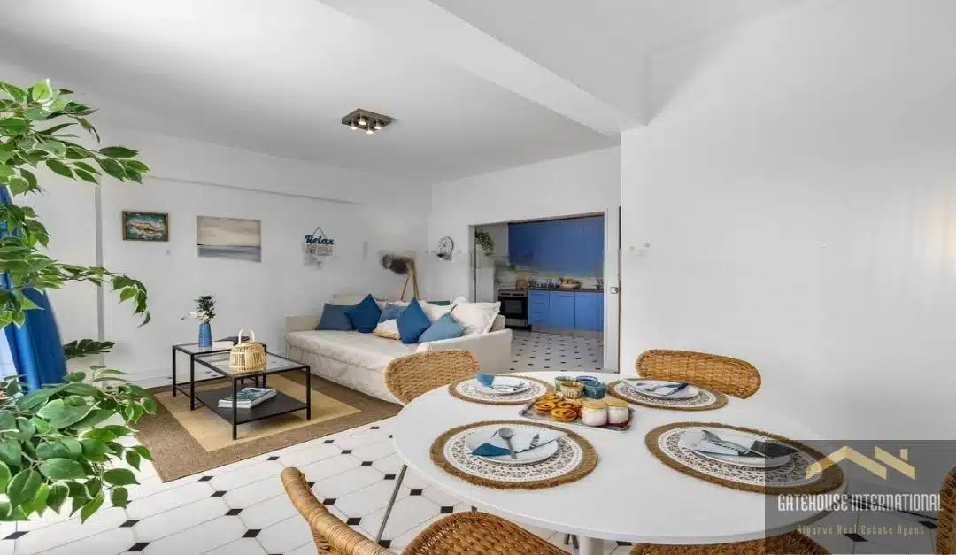 Top Floor Sea View 1 Bed Apartment In Quarteira Algarve43