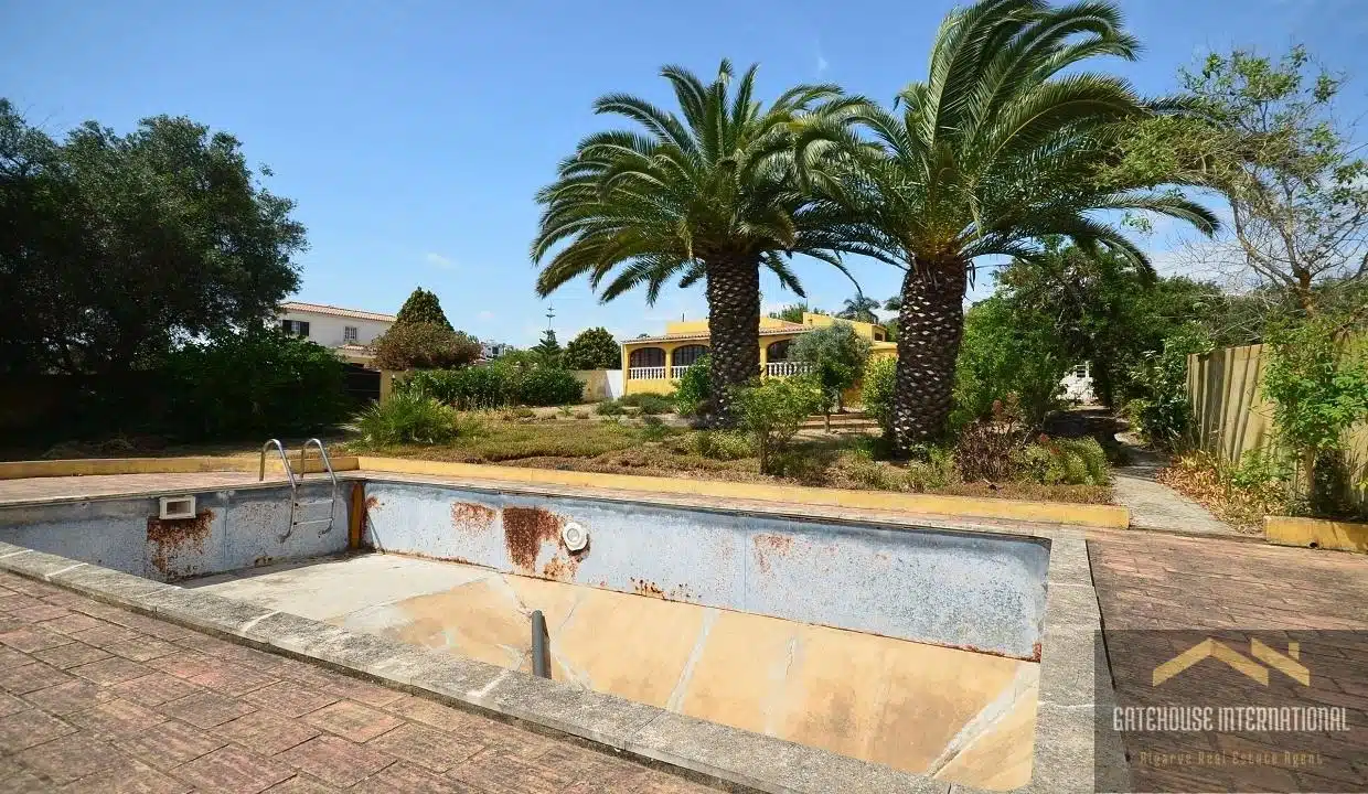 Traditional Rustic 3 Bed Villa For Sale In Parragil Loule Algarve43 transformed