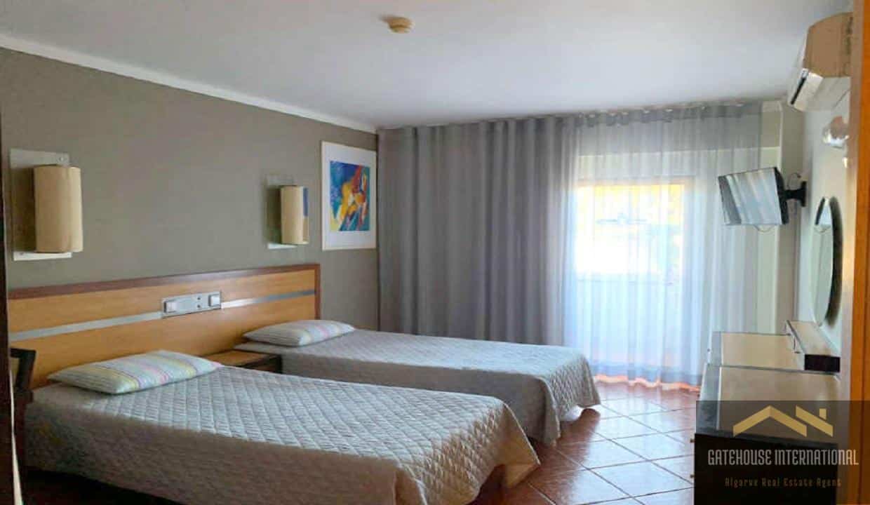 2 Bed Apartment In Hotel Paraiso Albufeira Algarve 2
