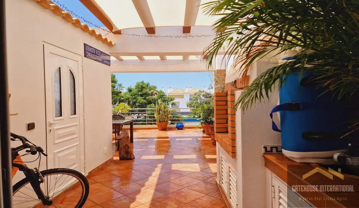 2 Bed Penthouse In Cabanas de Tavira Algarve 09