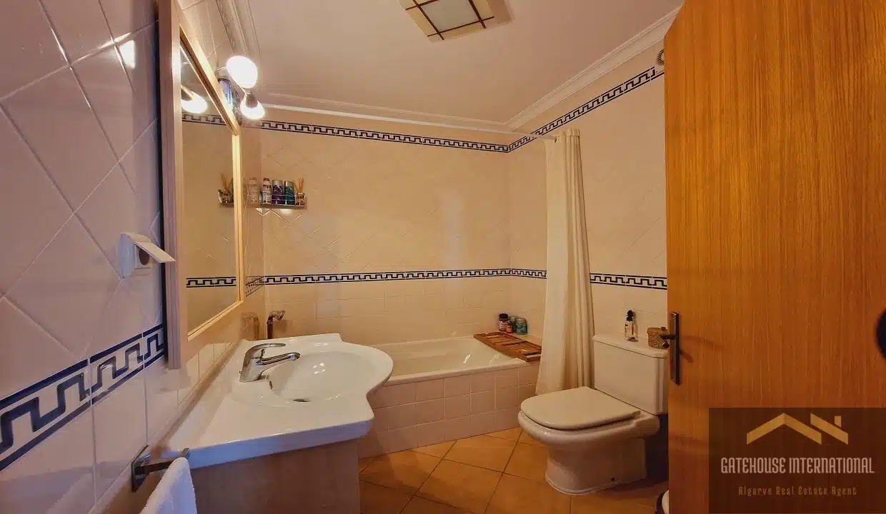 2 Bed Penthouse In Cabanas de Tavira Algarve 2