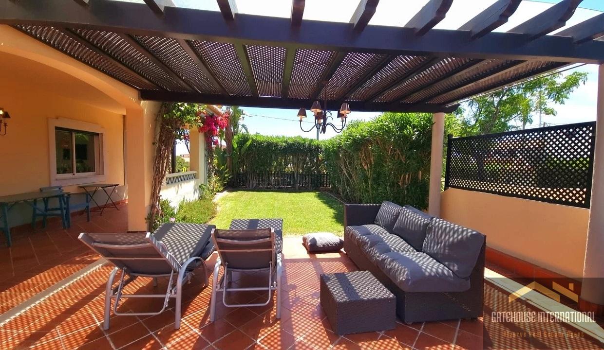 3 Bed Linked Villa With Garden & Pool In Almancil Algarve 1