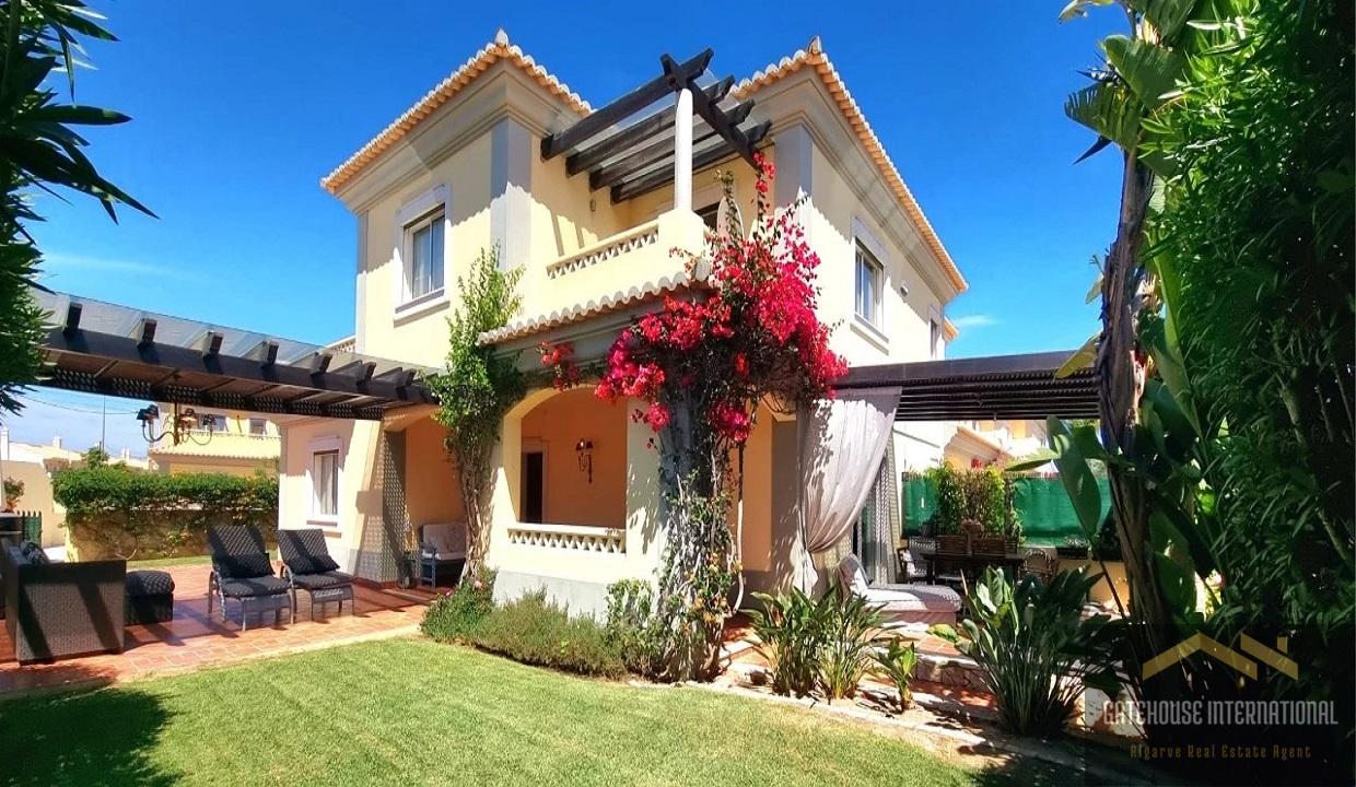 3 Bed Linked Villa With Garden & Pool In Almancil Algarve 455