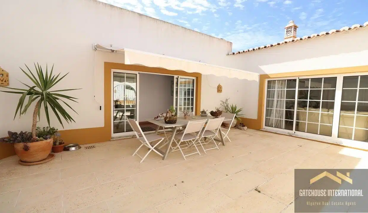 3 Bed Villa In Carvoeiro Algarve 6