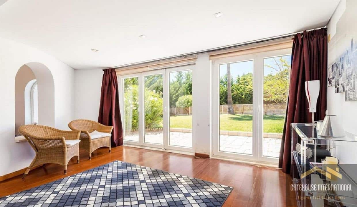 3 Bed Villa With Pool For Sale In Vilamoura Algarve7